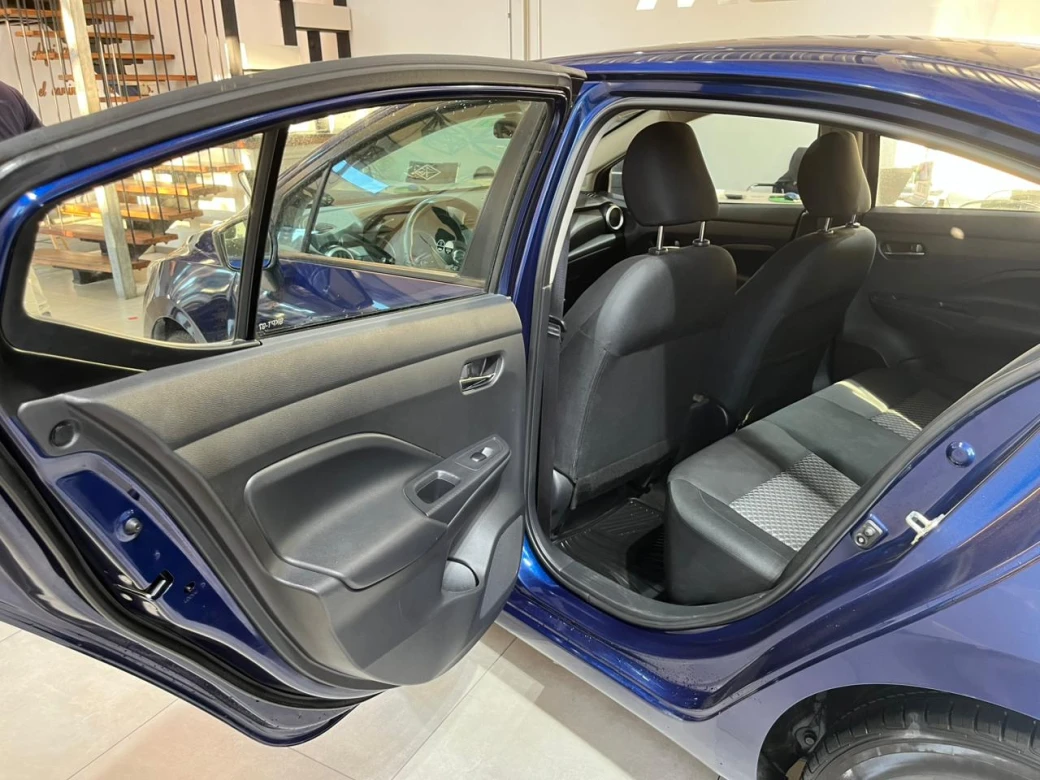 imagen 0 de vehiculo con id 2184